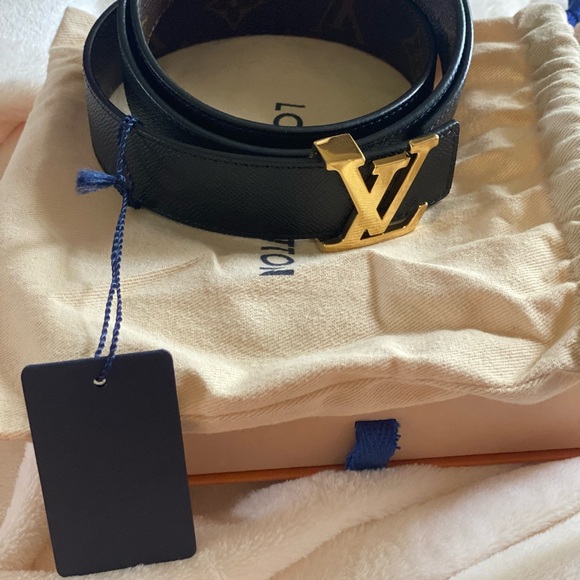 LV Initiales 30mm Reversible yBelt - Picture 2 of 14
